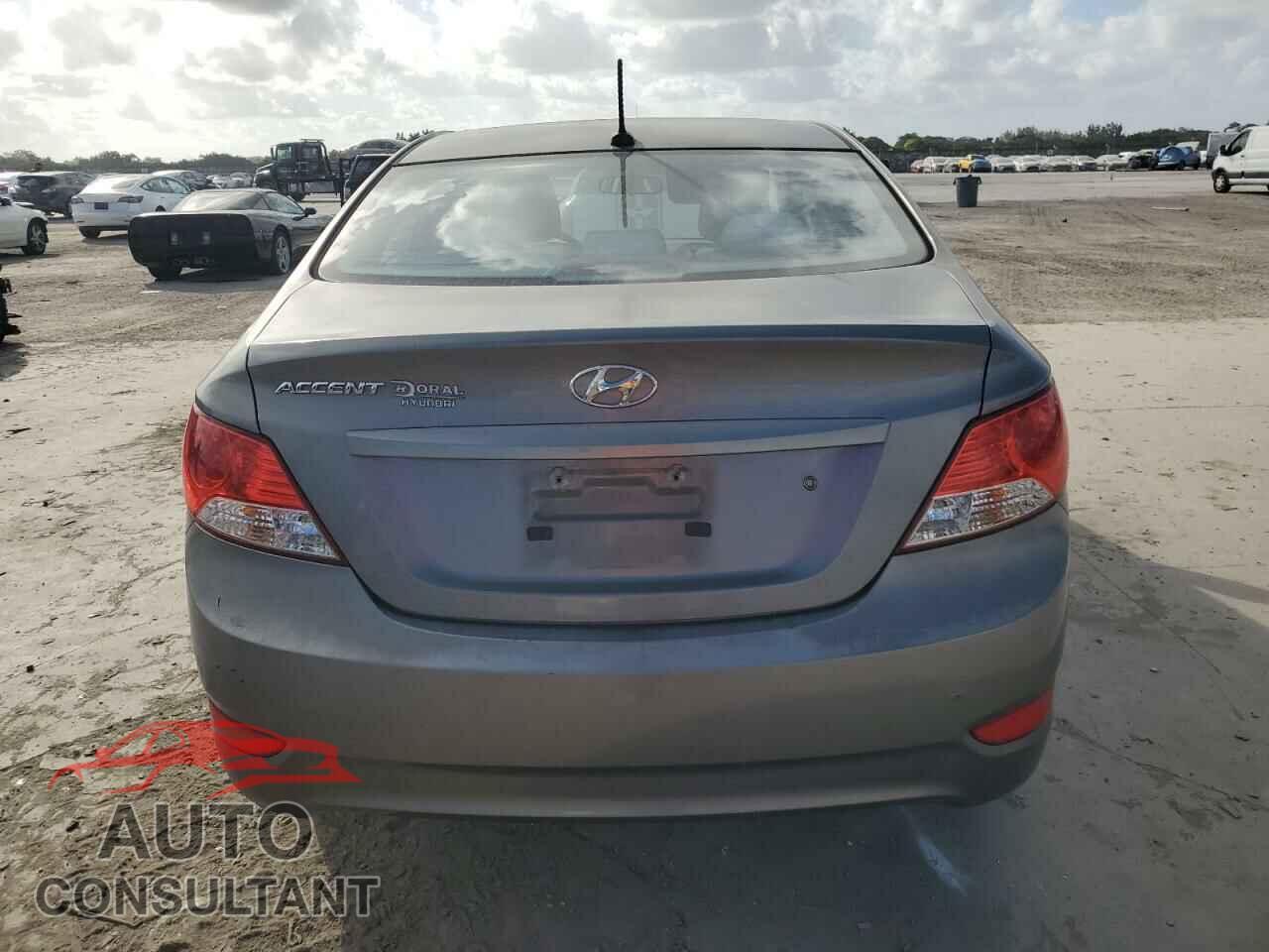 HYUNDAI ACCENT 2013 - KMHCT4AE5DU484330