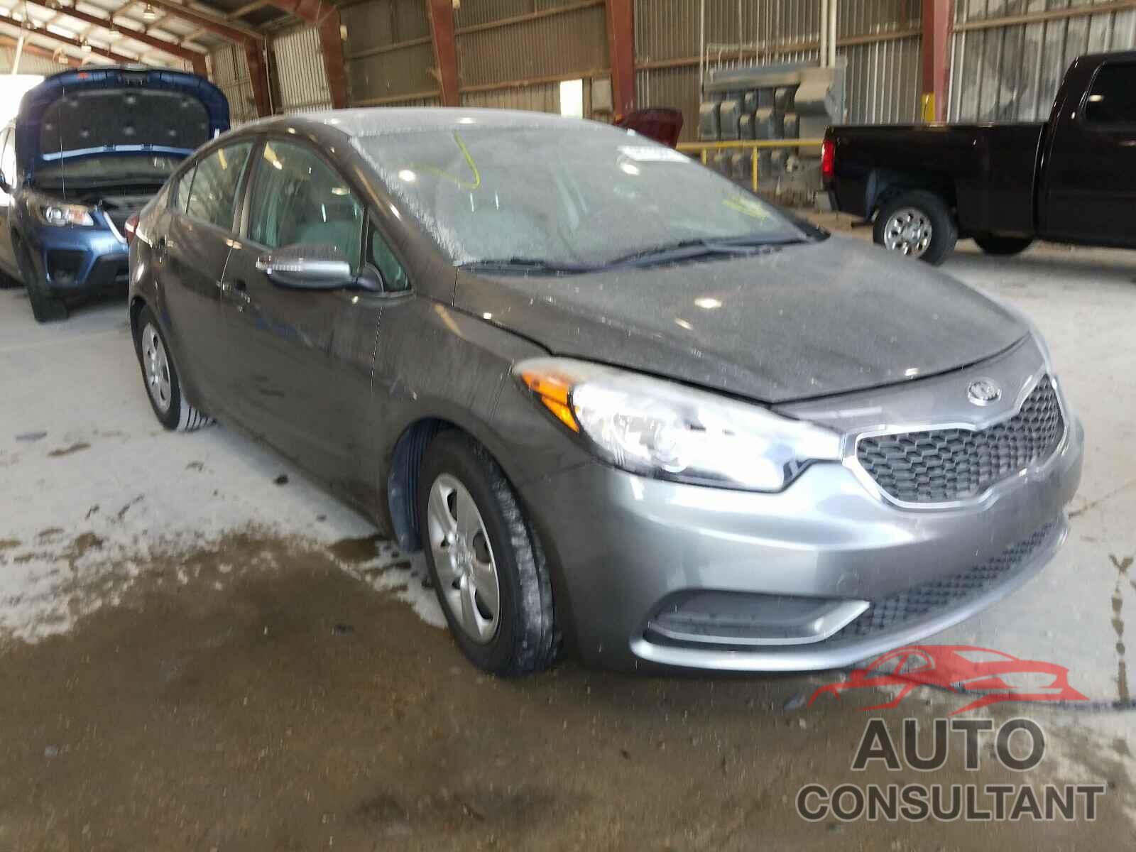KIA FORTE 2016 - KNAFX4A6XG5499951