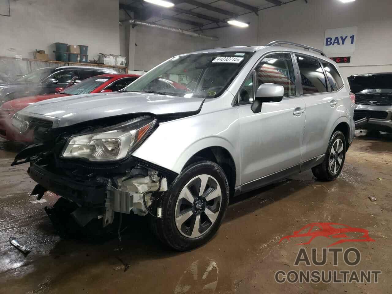 SUBARU FORESTER 2018 - JF2SJAGC7JH582517