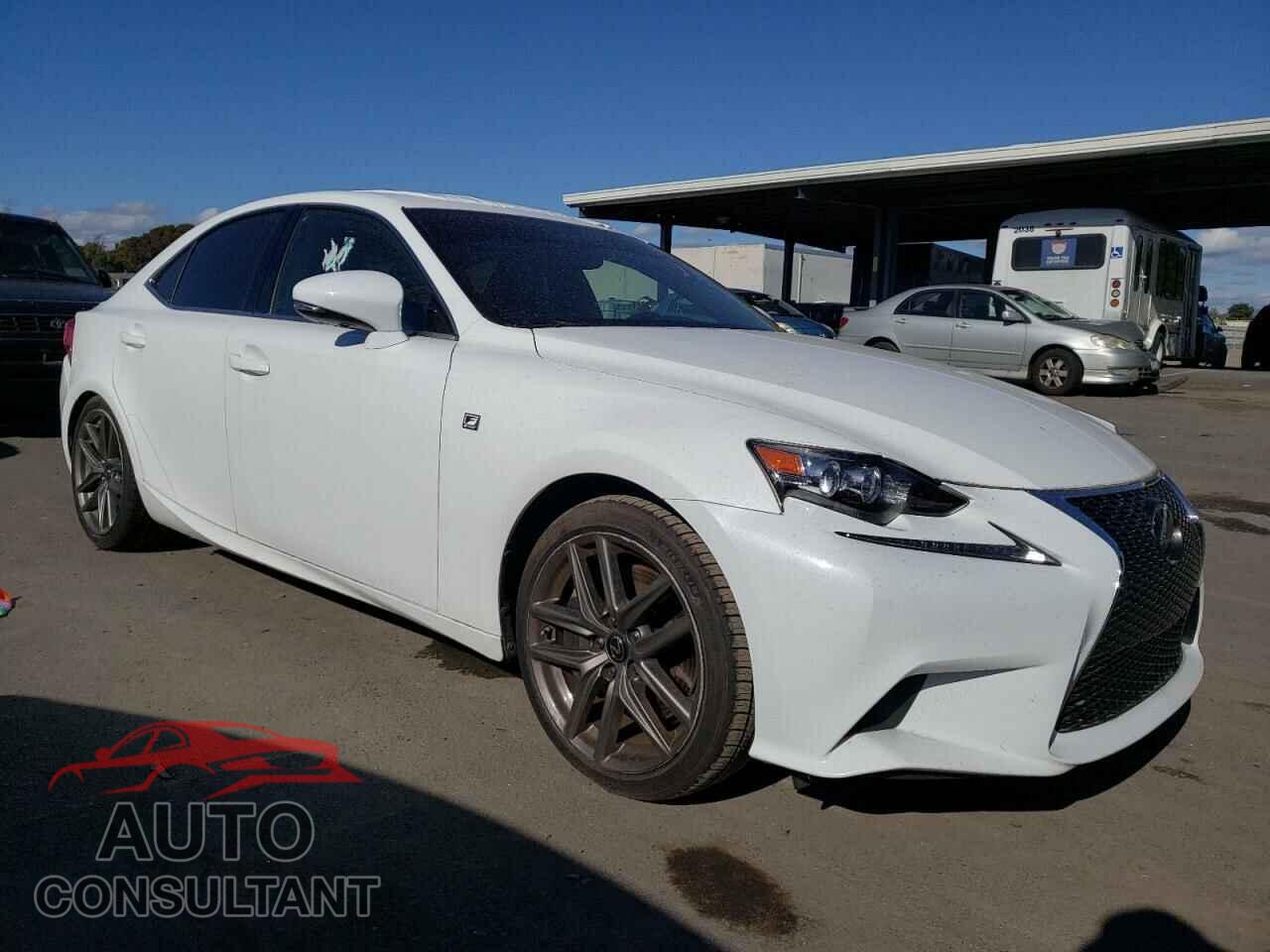 LEXUS IS 2016 - JTHBA1D23G5021010
