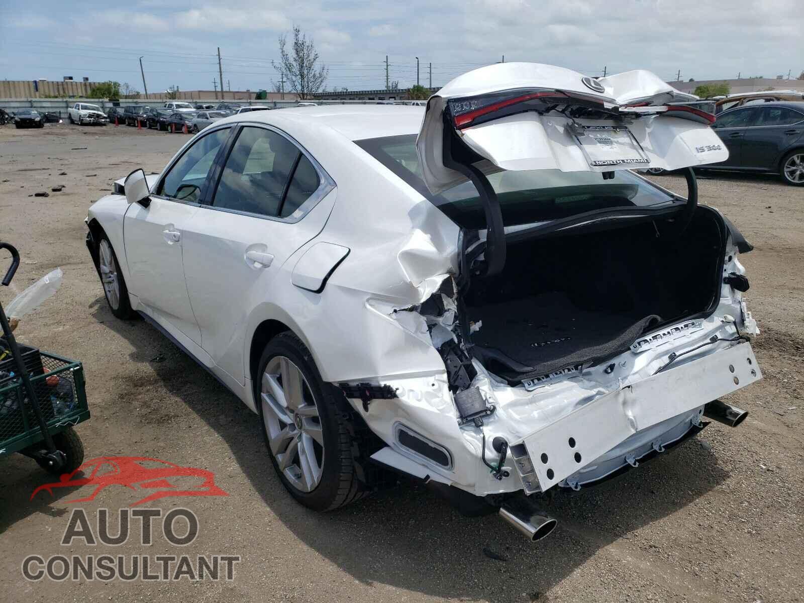 LEXUS IS 2021 - JTHAA1D2XM5113755