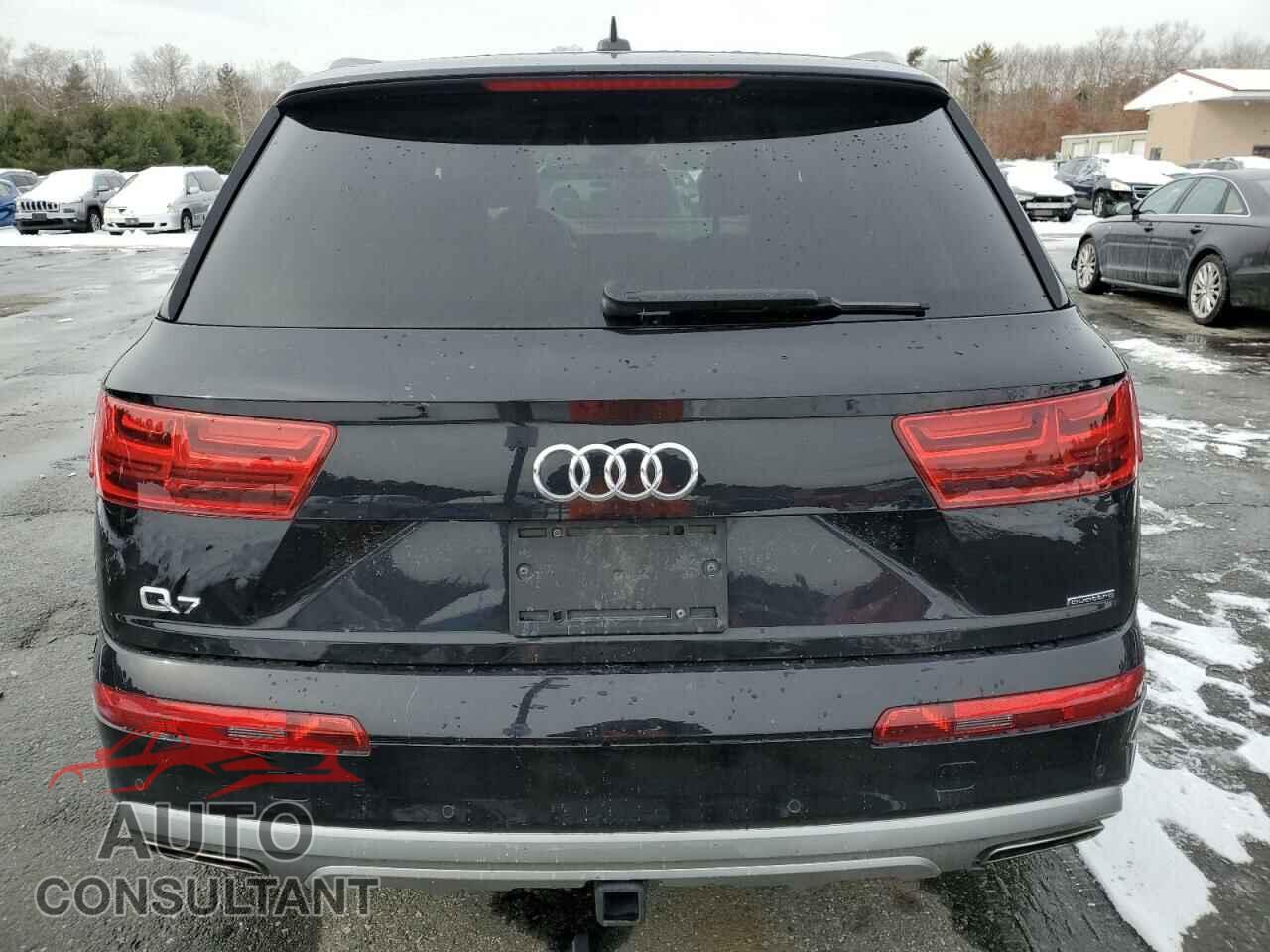AUDI Q7 2019 - WA1LHAF79KD047386