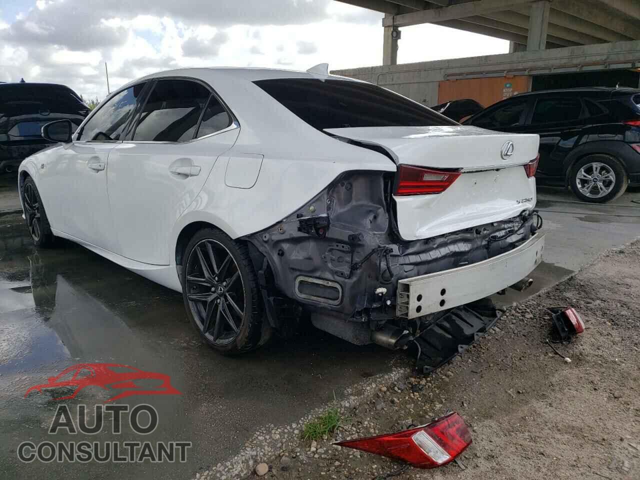 LEXUS IS 2014 - JTHBF1D23E5019336