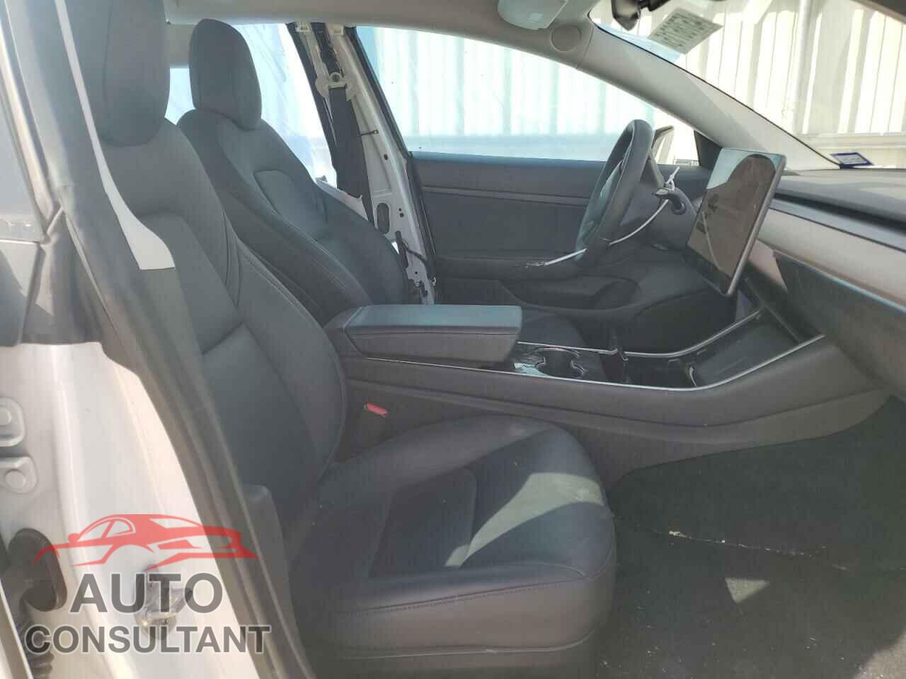 TESLA MODEL 3 2020 - 5YJ3E1EA6LF740762