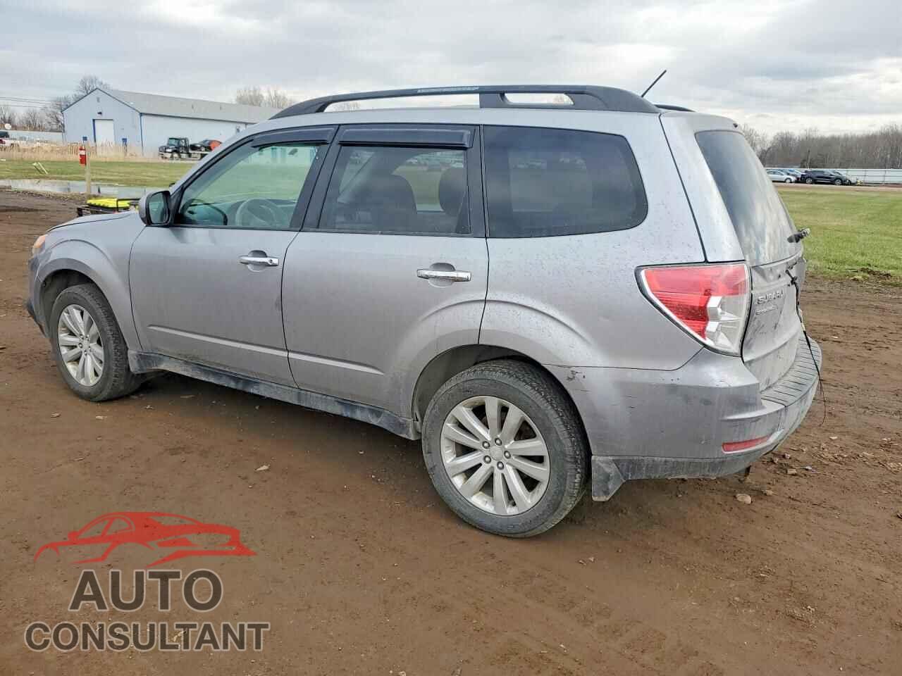 SUBARU FORESTER 2011 - JF2SHBDC3BH715927