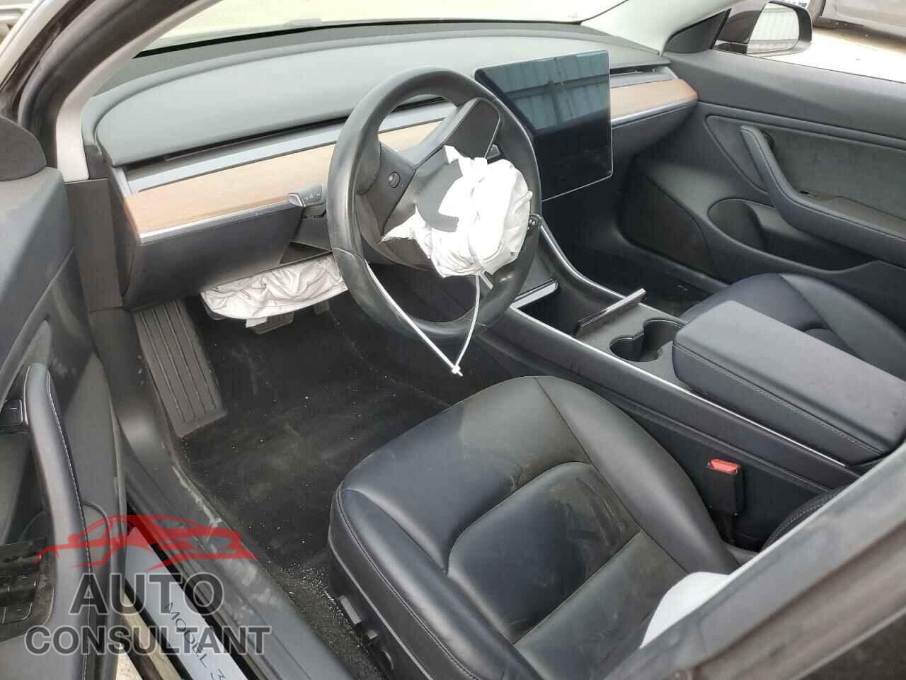 TESLA MODEL 3 2018 - 5YJ3E1EA6JF061264