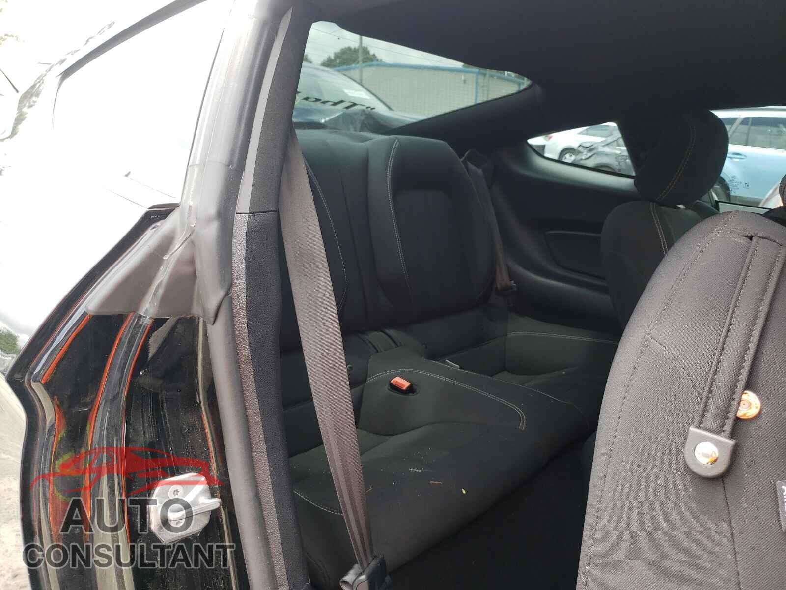 FORD MUSTANG 2020 - 1FA6P8TH8L5123001