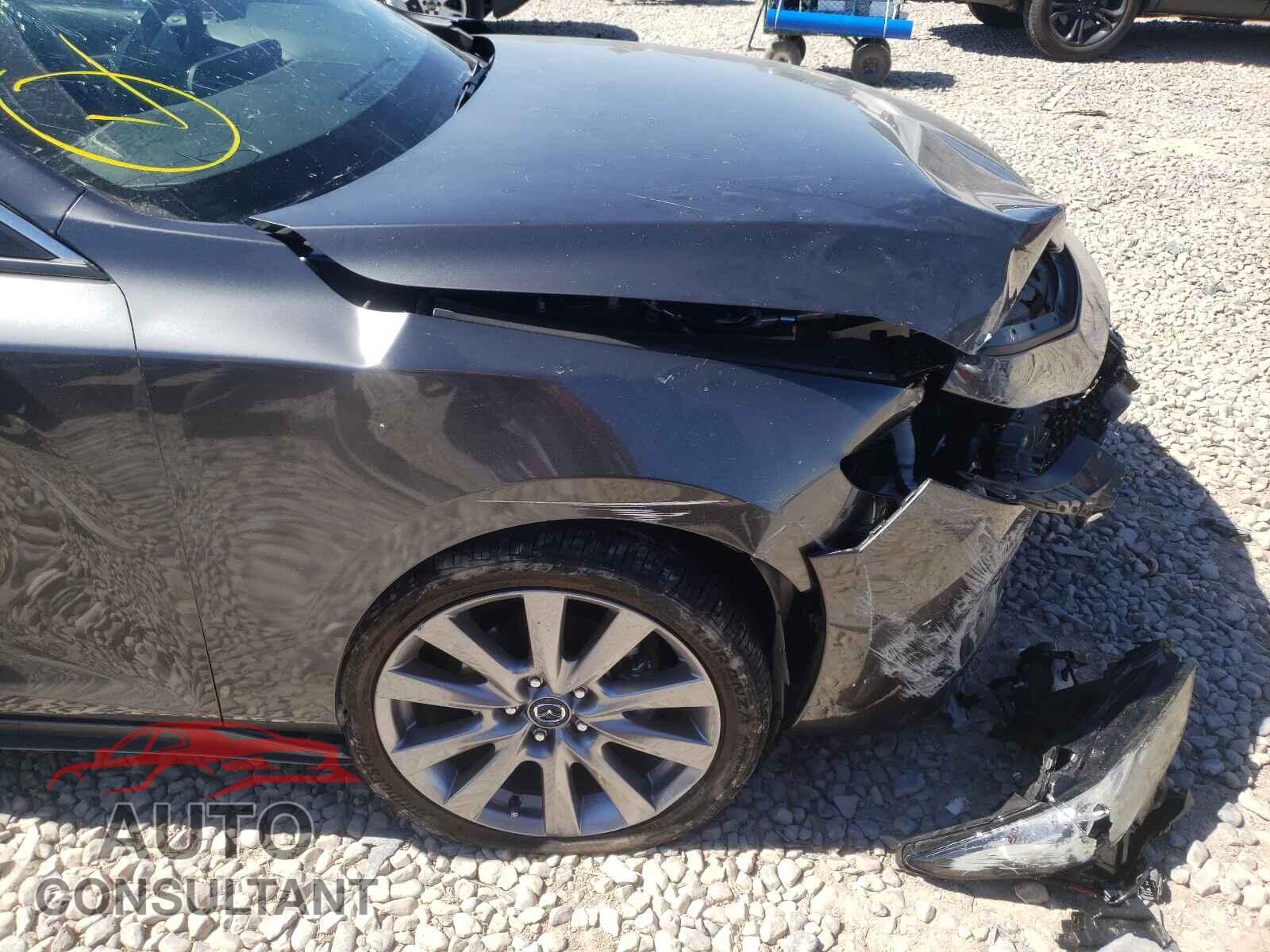 MAZDA 3 2021 - JM1BPABL4M1305857