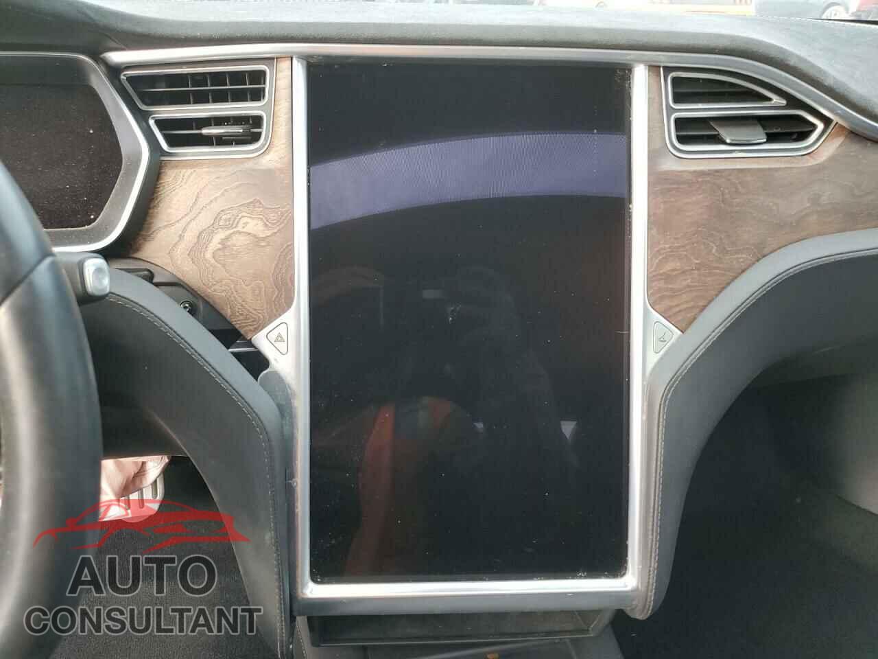 TESLA MODEL S 2016 - 5YJSA1E49GF177553