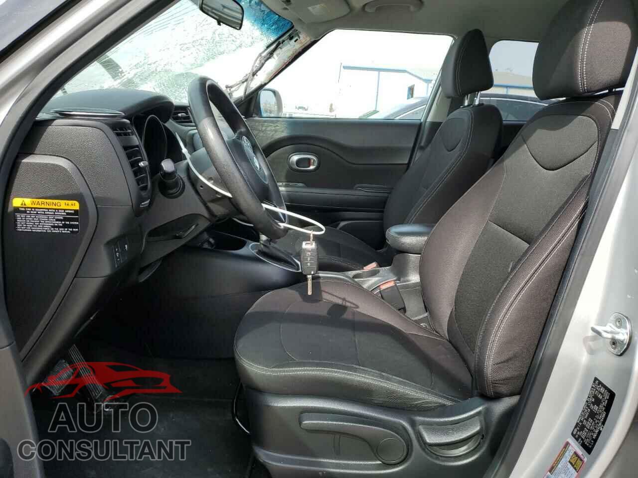 KIA SOUL 2017 - KNDJN2A29H7441663