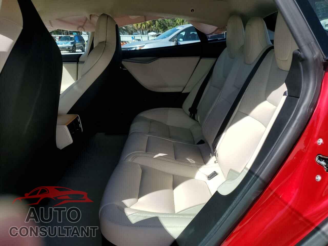 TESLA MODEL S 2019 - 5YJSA1E24KF305608