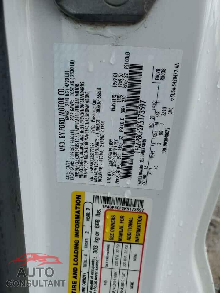 FORD MUSTANG 2019 - 1FA6P8CF2K5173597