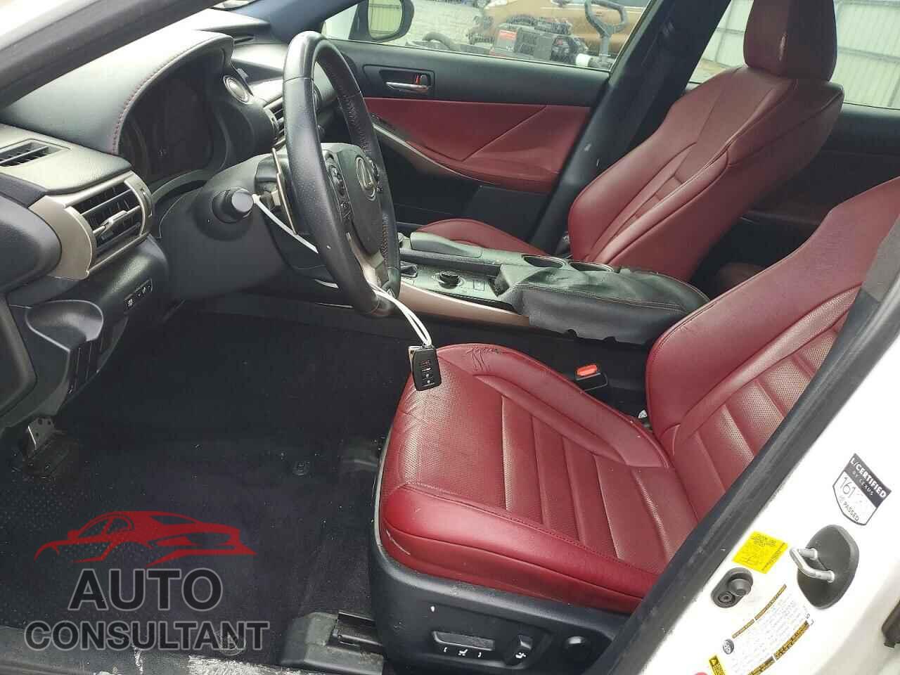 LEXUS IS 2014 - JTHBF1D25E5015286
