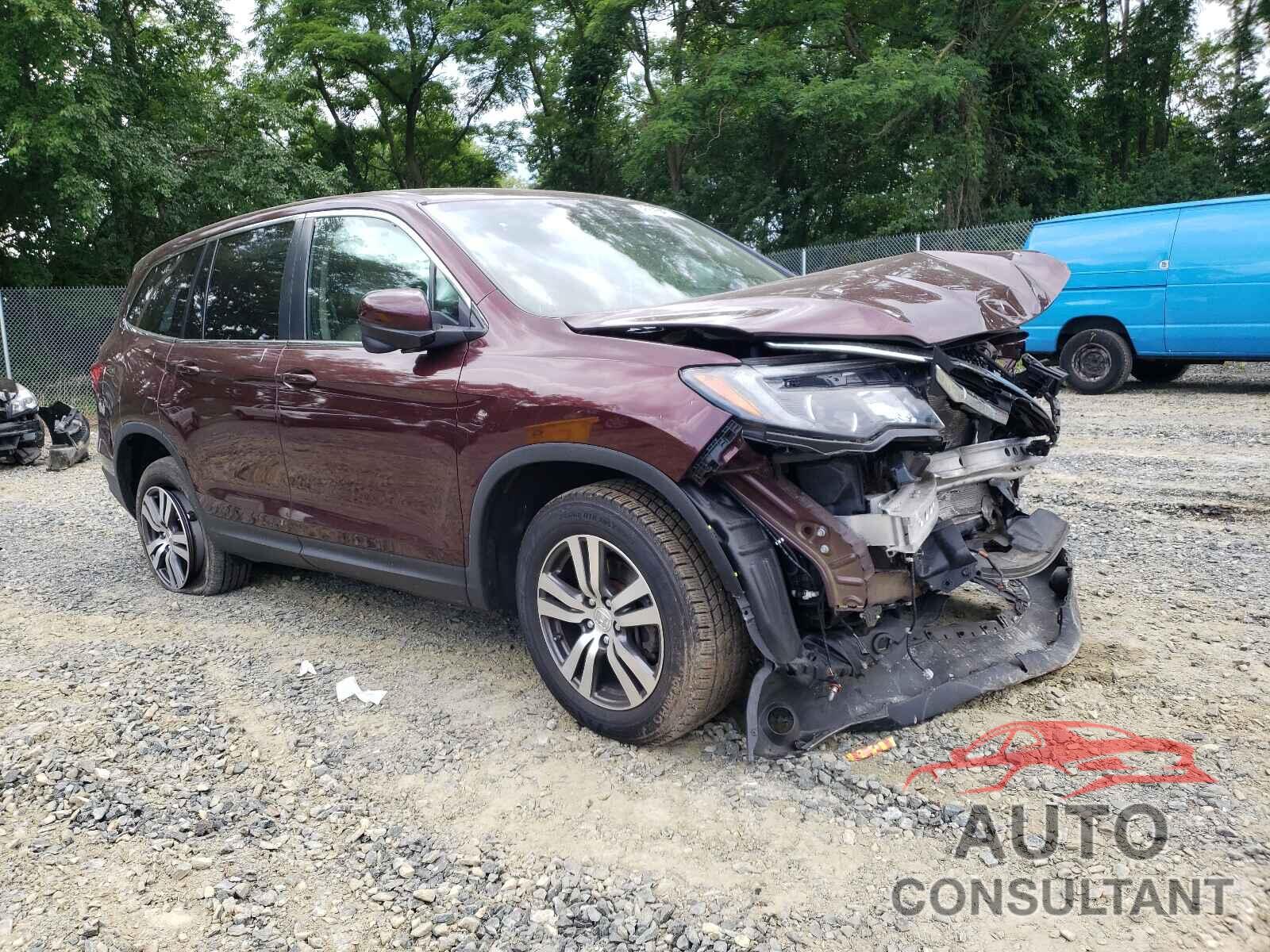 HONDA PILOT 2017 - 5FNYF6H31HB027661