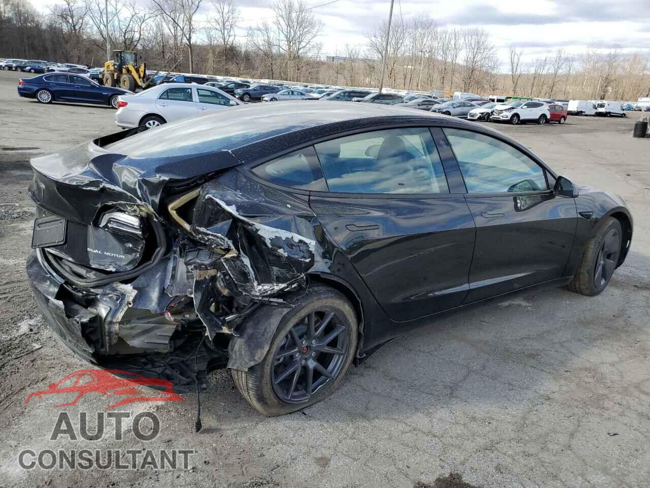TESLA MODEL 3 2023 - 5YJ3E1EB5PF695358