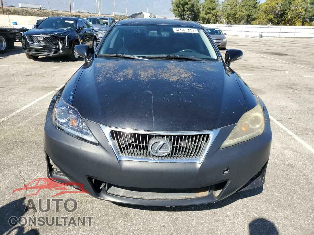 LEXUS IS 2012 - JTHCF5C22C5057523