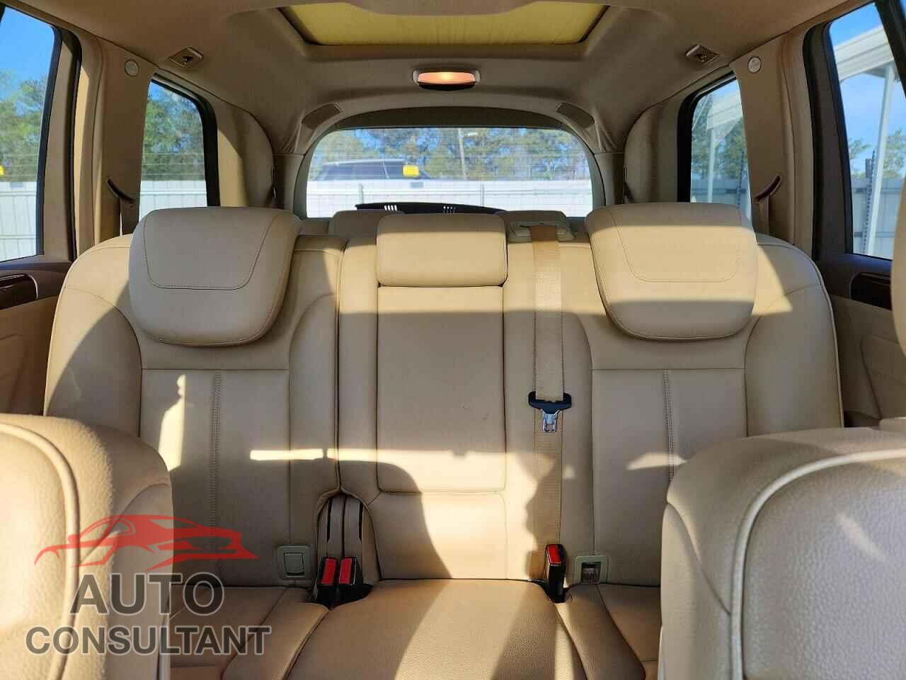 MERCEDES-BENZ GL-CLASS 2012 - 4JGBF2FE1CA775861