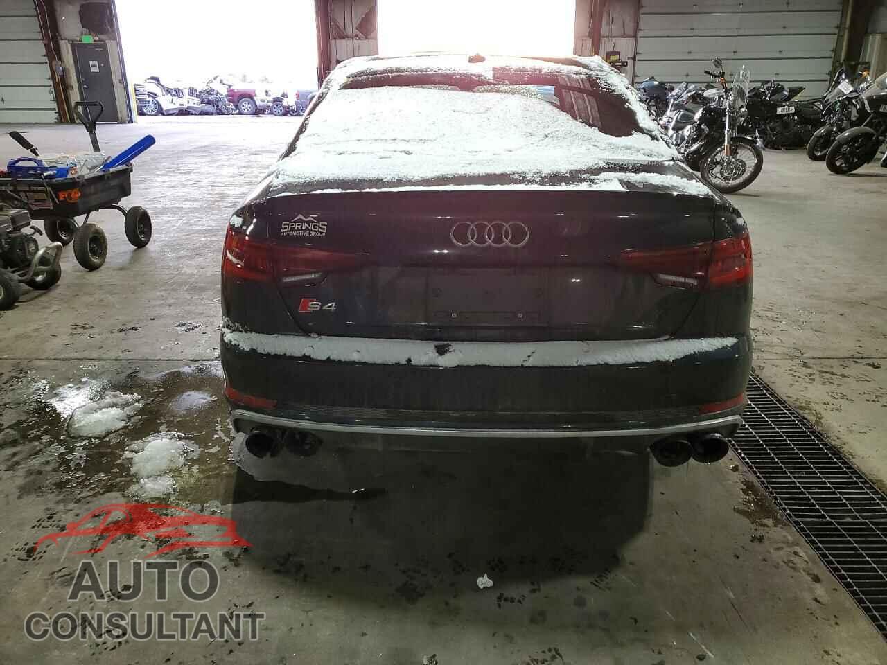 AUDI S4/RS4 2018 - WAUC4BF41JA020581