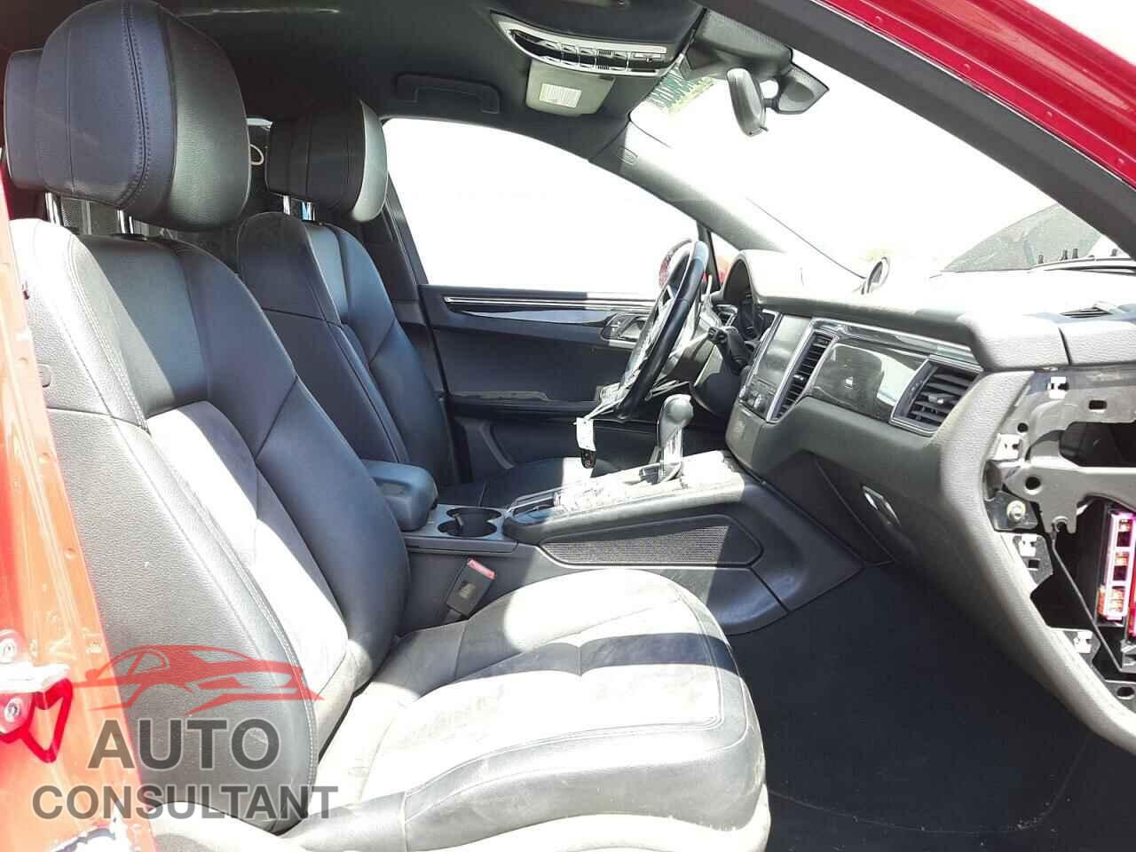 PORSCHE MACAN 2018 - WP1AA2A5XJLB01200