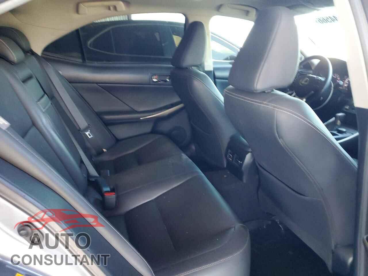 LEXUS IS 2016 - JTHBA1D22G5016560