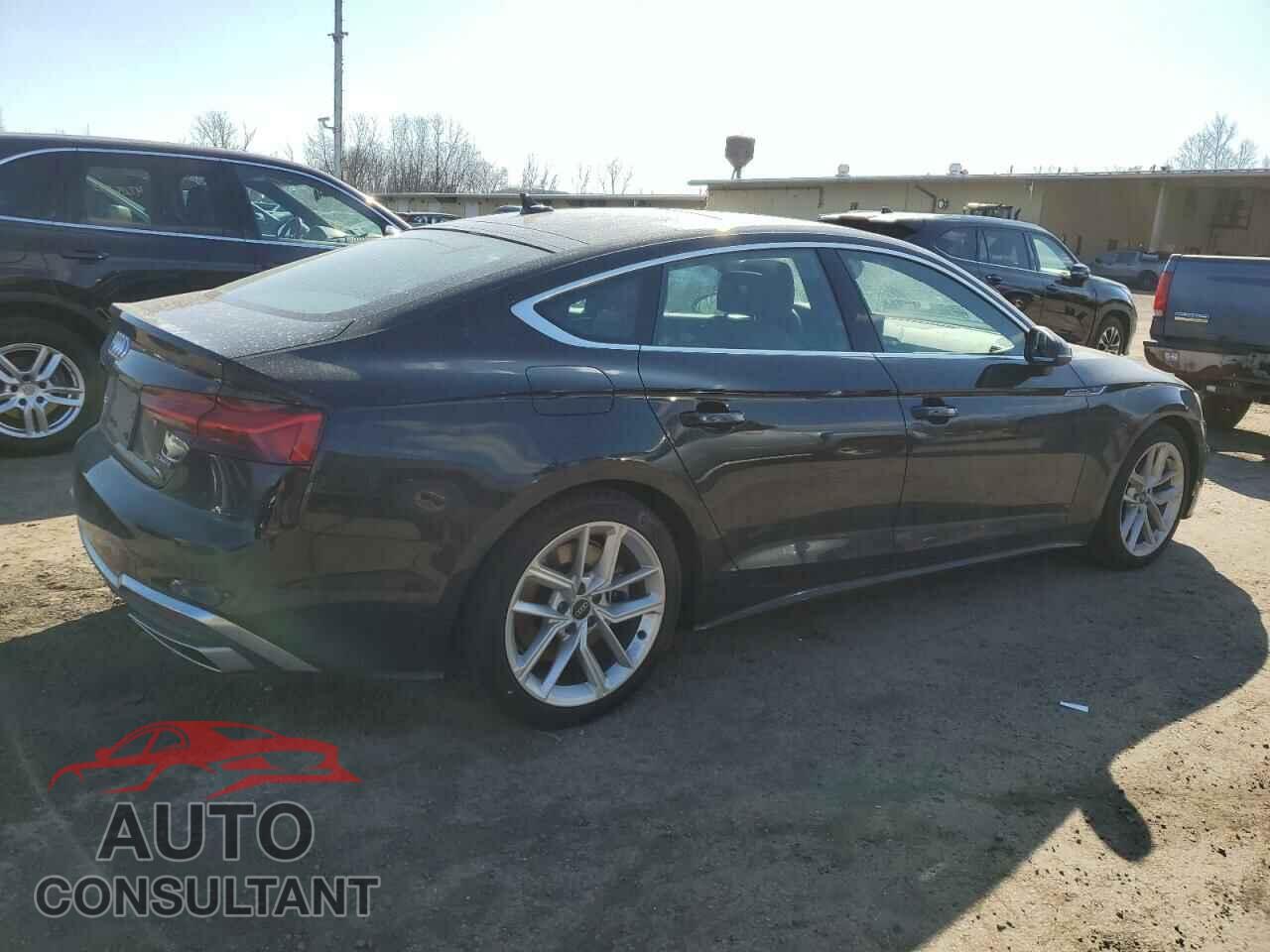 AUDI A5 2024 - WAUDACF57RA112608