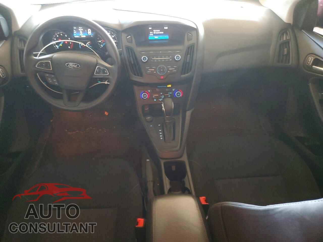 FORD FOCUS 2018 - 1FADP3FE3JL244782