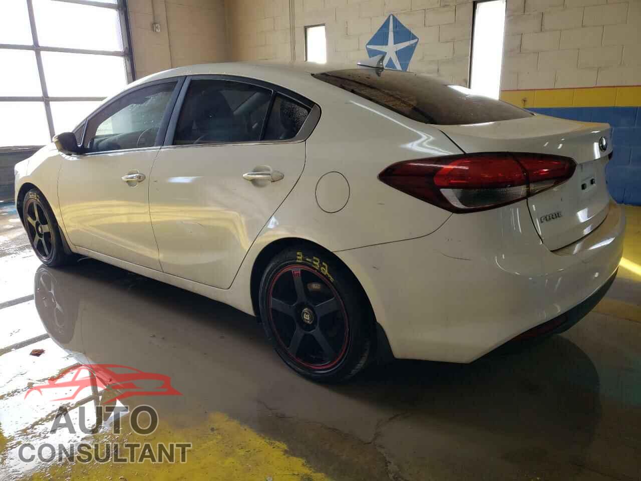 KIA FORTE 2017 - 3KPFL4A84HE117273