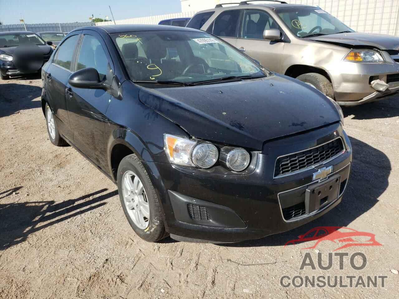 CHEVROLET SONIC 2016 - 1G1JC5SH2G4174708