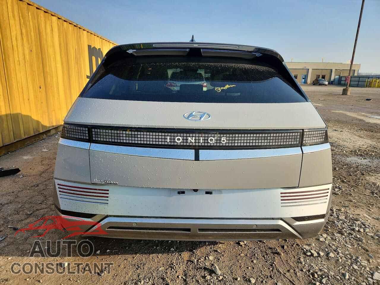 HYUNDAI IONIQ 2023 - KM8KR4AE7PU223473