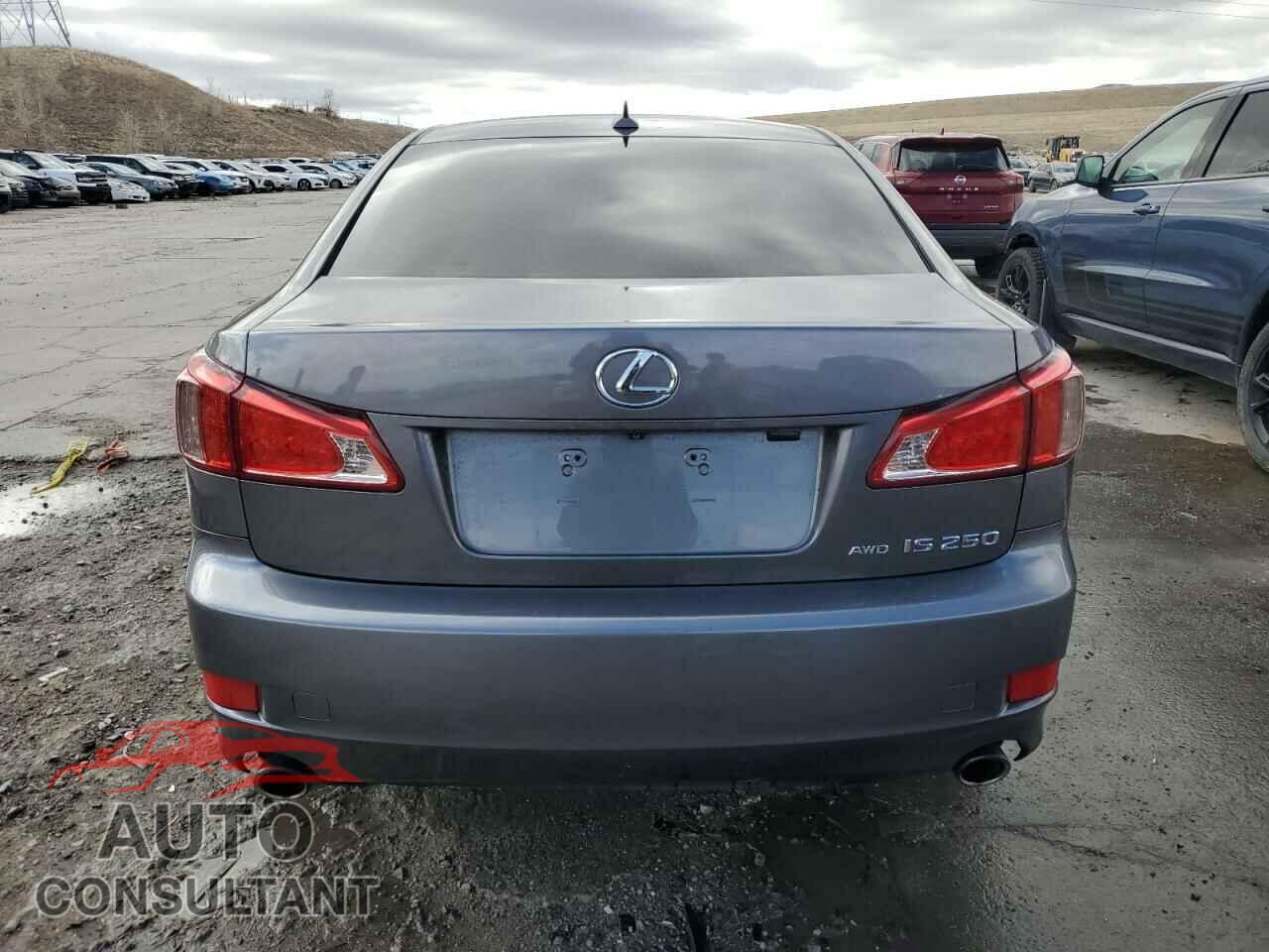 LEXUS IS 2012 - JTHCF5C29C5056580