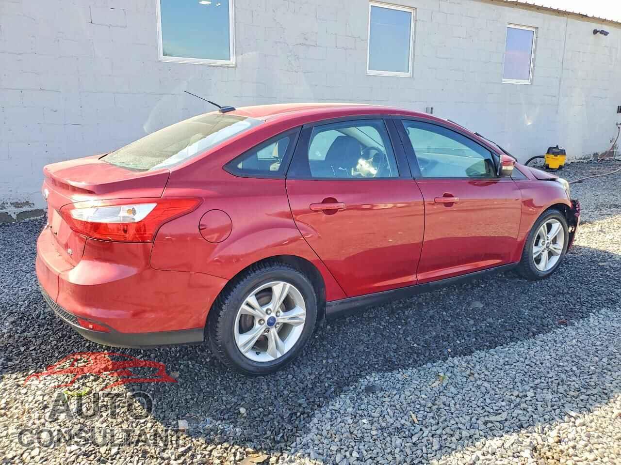 FORD FOCUS 2014 - 1FADP3F21EL359201