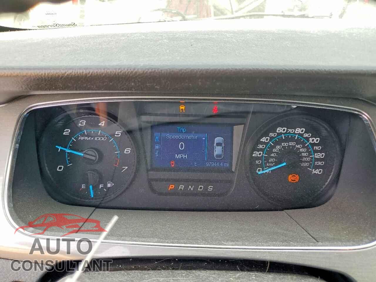 FORD TAURUS 2017 - 1FAHP2E83HG110946