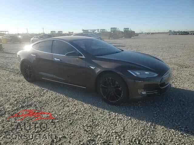 TESLA MODEL S 2014 - 5YJSA1S12EFP48677