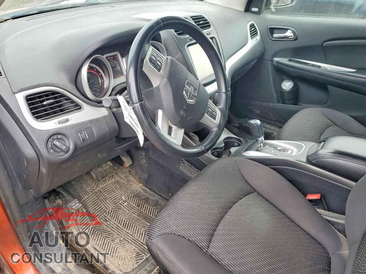 DODGE JOURNEY 2013 - 3C4PDCCG7DT642012