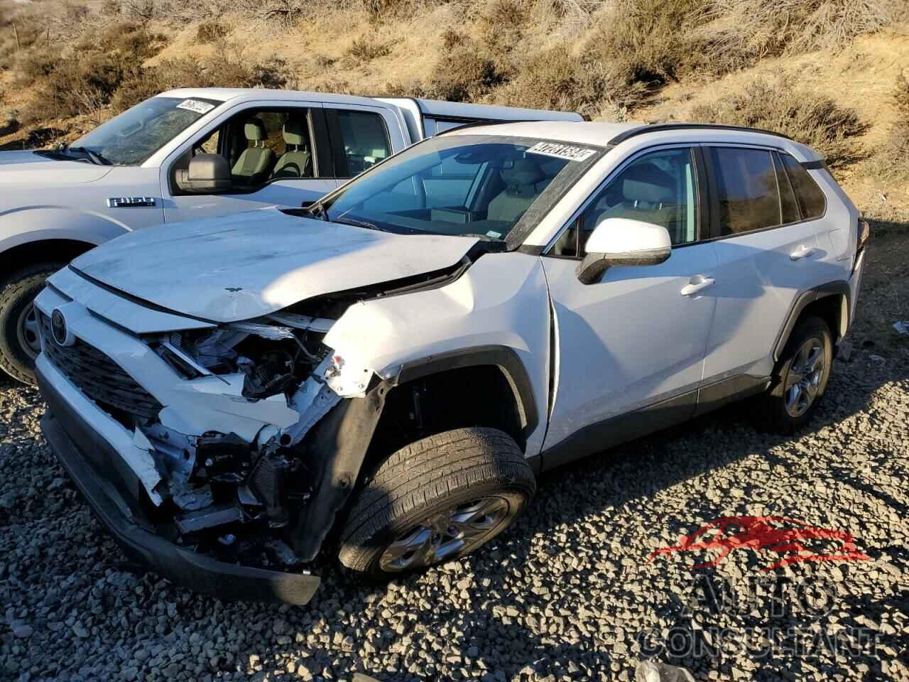 TOYOTA RAV4 2023 - 2T3P1RFV5PW390280