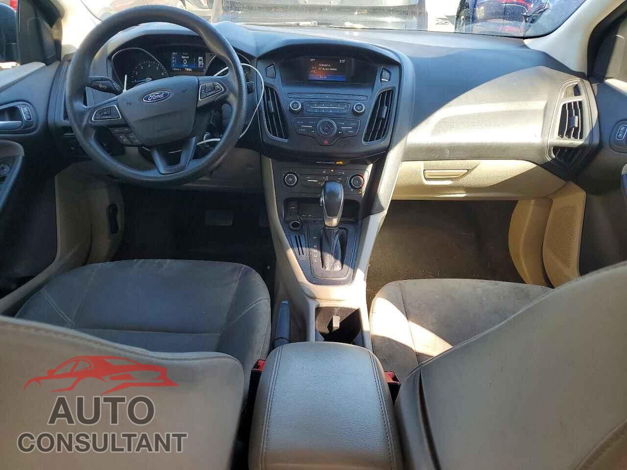 FORD FOCUS 2018 - 1FADP3F25JL280804
