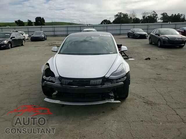 TESLA MODEL 3 2022 - 5YJ3E1EA0NF160989