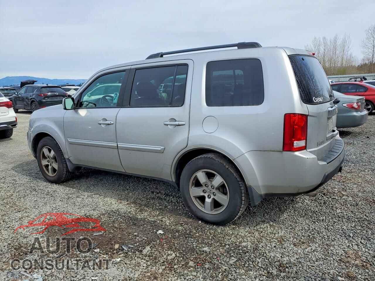 HONDA PILOT 2010 - 5FNYF4H65AB001939