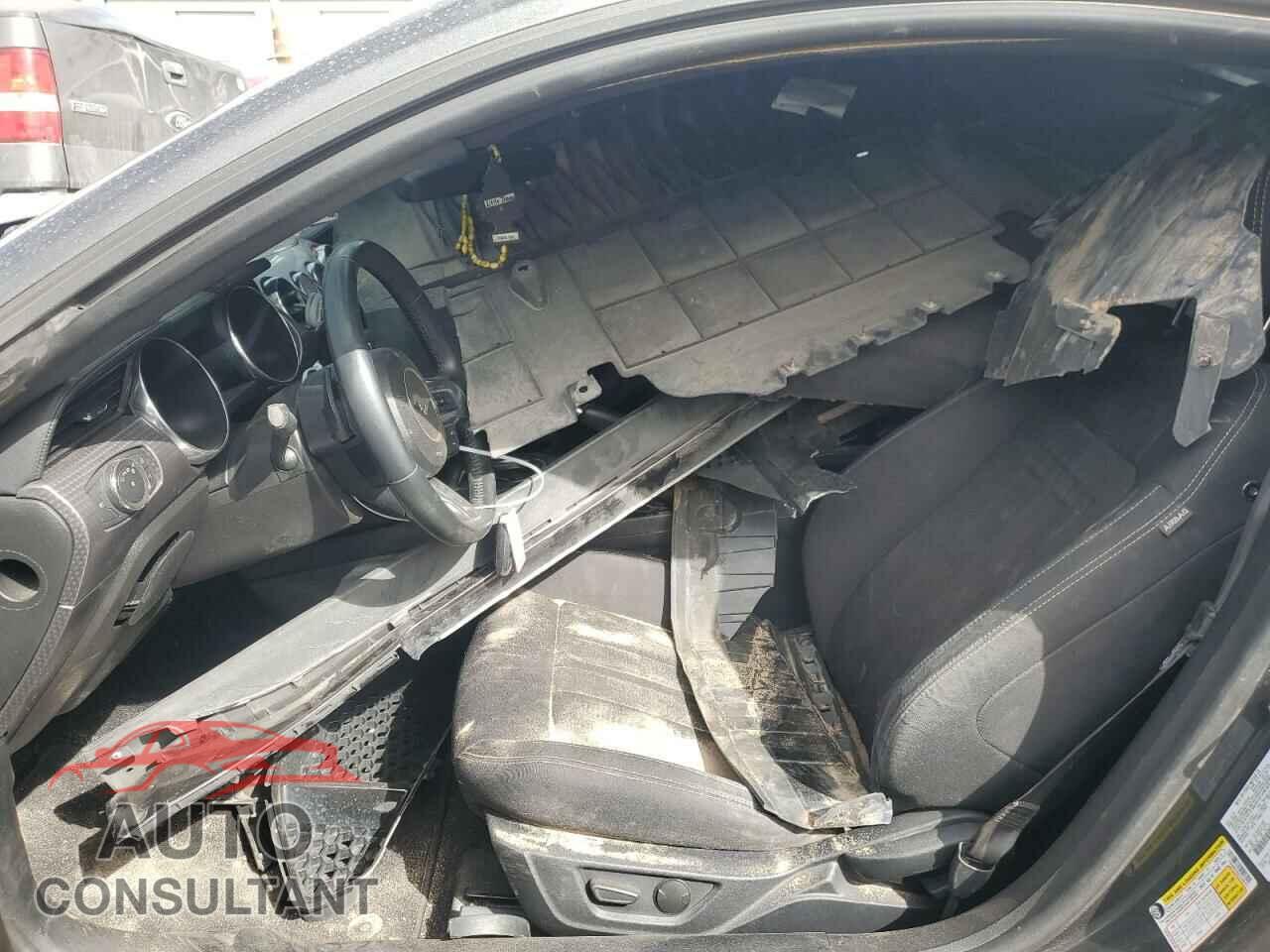 FORD MUSTANG 2020 - 1FA6P8CF6L5146517