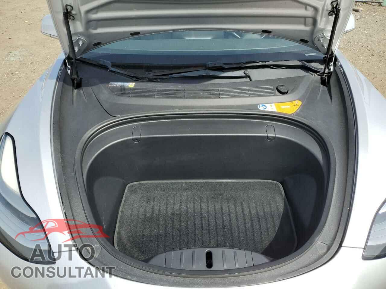 TESLA MODEL 3 2018 - 5YJ3E1EA8JF012146