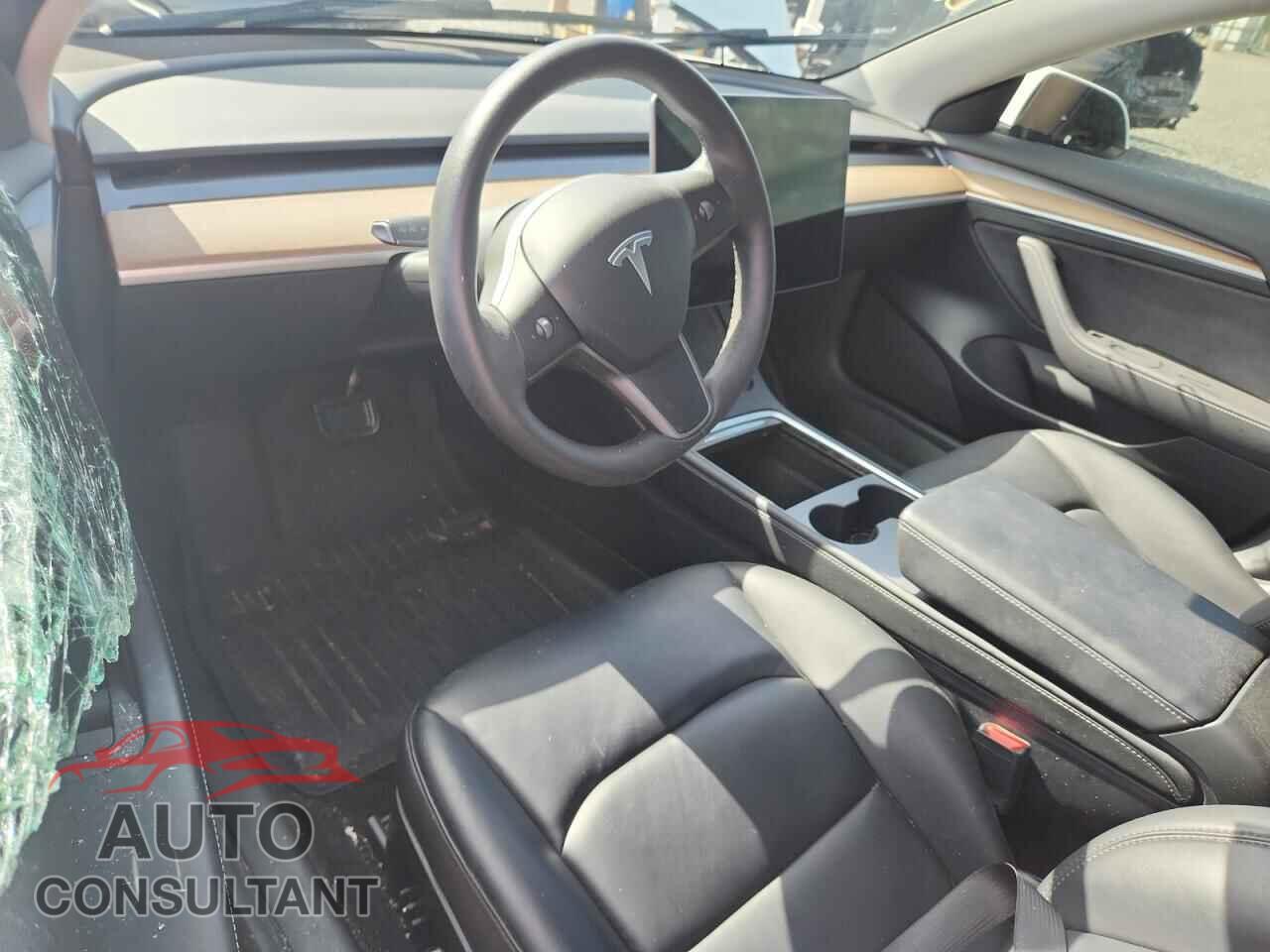 TESLA MODEL 3 2023 - 5YJ3E1EA5PF563773