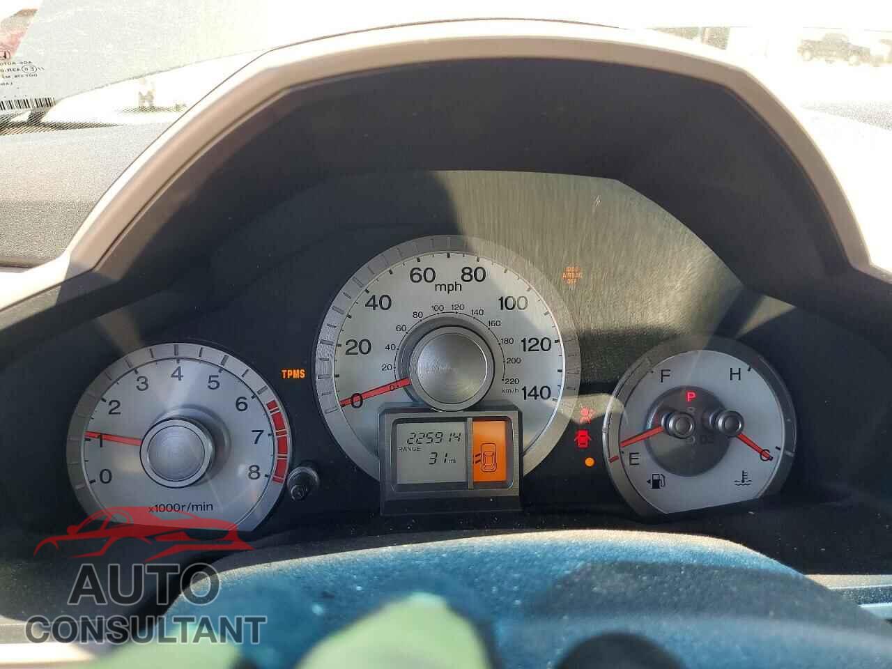 HONDA PILOT 2011 - 5FNYF3H28BB050044