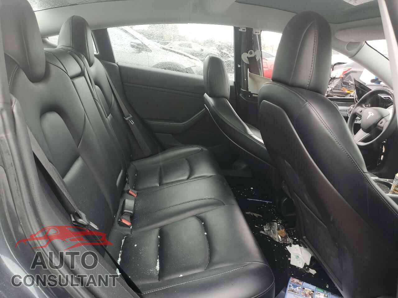 TESLA MODEL 3 2019 - 5YJ3E1EA9KF426876