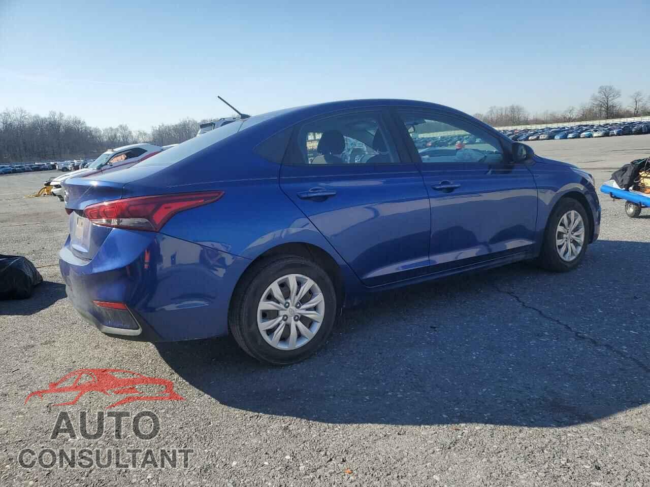 HYUNDAI ACCENT 2018 - 3KPC24A30JE028106