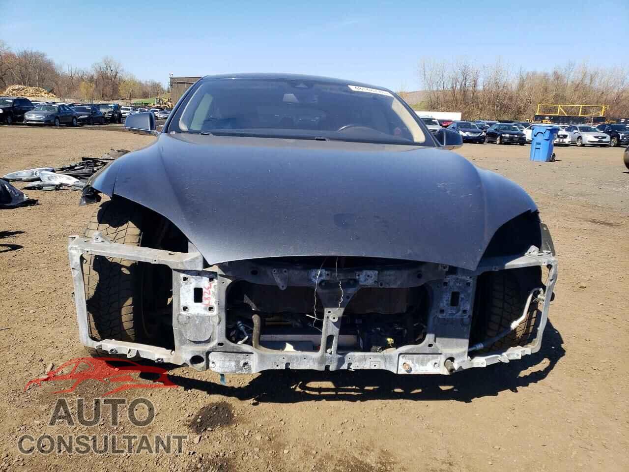 TESLA MODEL S 2014 - 5YJSA1S13EFP56187