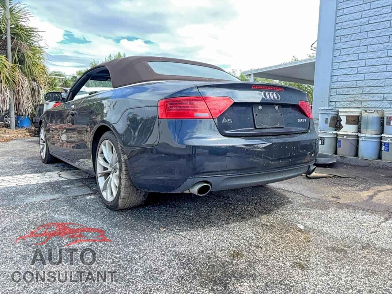 AUDI A5 2013 - WAUAFAFH8DN002994