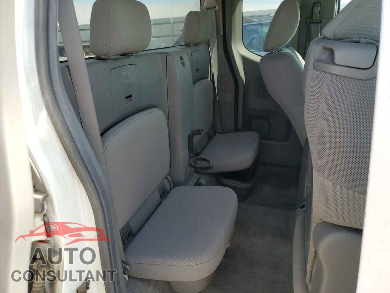 NISSAN FRONTIER 2014 - 1N6BD0CT4EN716426