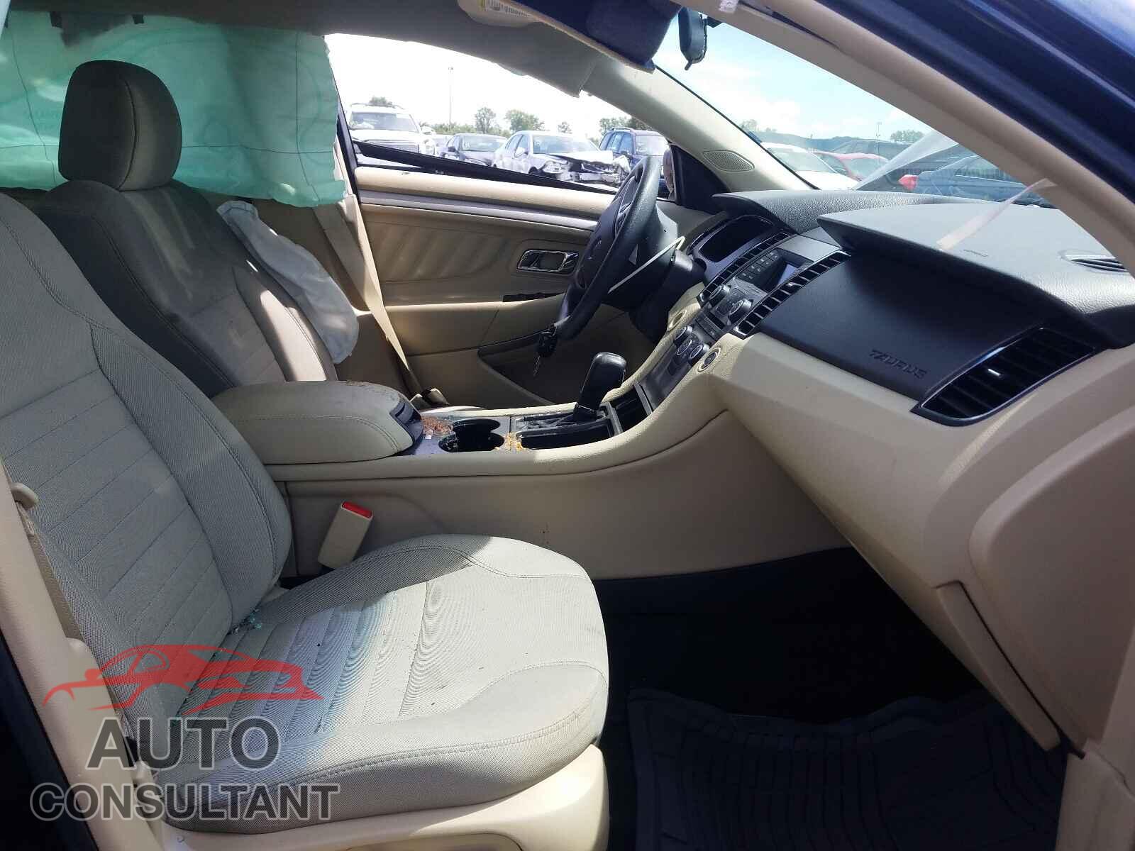 FORD TAURUS 2017 - 1FAHP2D88HG128845