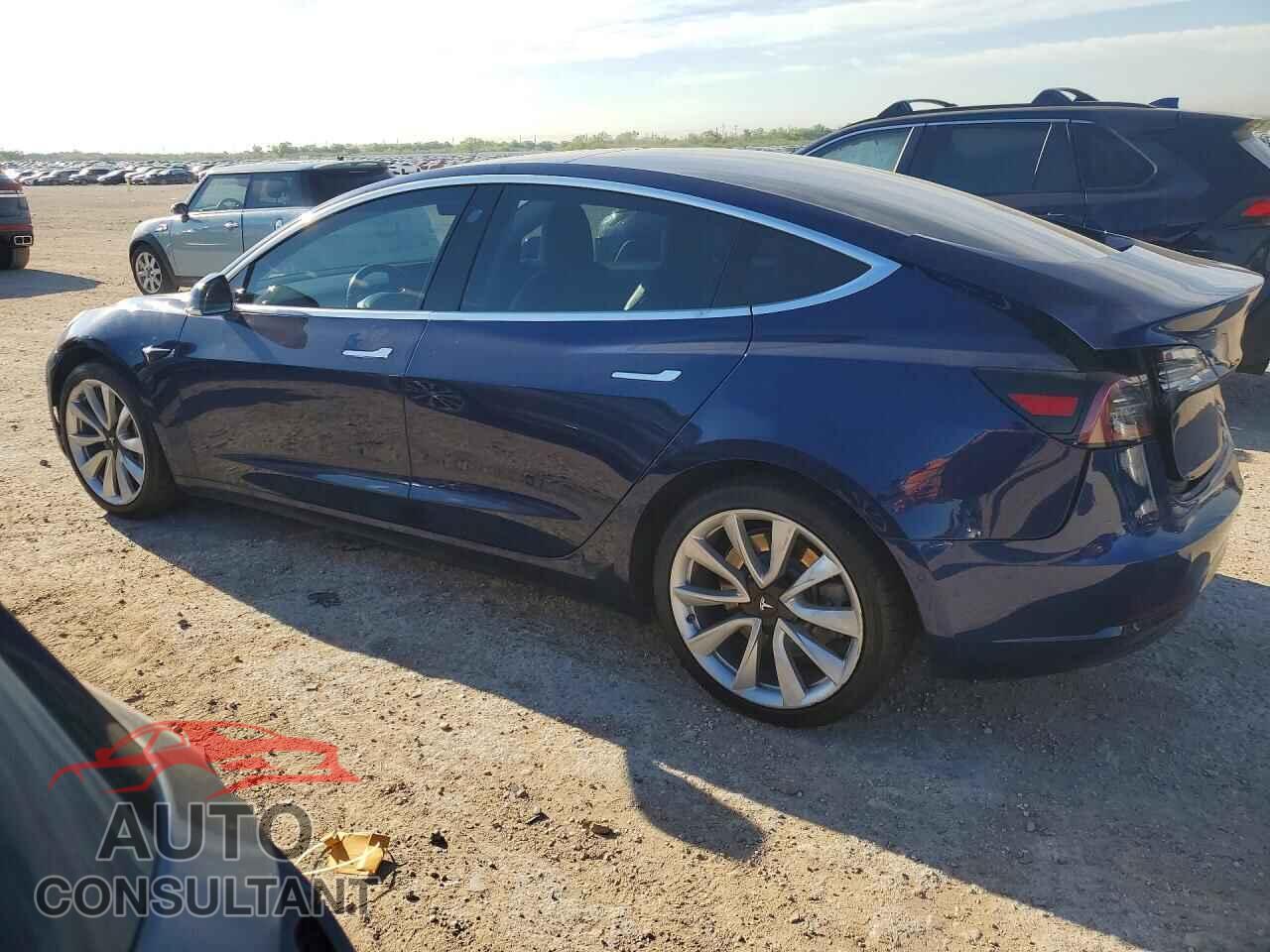TESLA MODEL 3 2018 - 5YJ3E1EBXJF088492