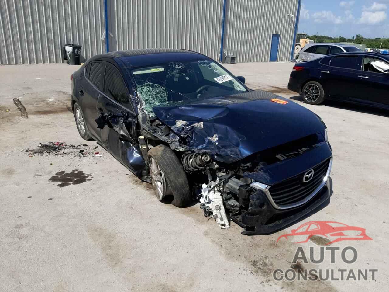 MAZDA 3 2018 - 3MZBN1U72JM216421